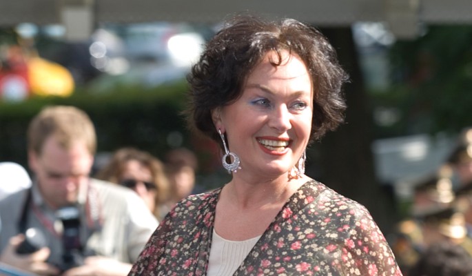 Он мужик или кто?! Главная сваха России Гузеева опозорила жениха в эфире "Давай поженимся!"