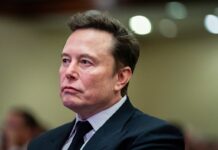 Маск рассказал о необходимости модернизации оборонной стратегии США 1c591bda-ecb4-4e44-a71e-f43c4a727a3c-67f8f711