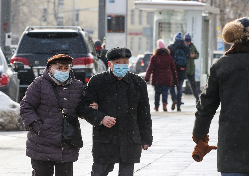 Россиянам посоветовали не рассчитывать только на пенсии