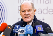 Конфликт между Шольцем и Трампом из-за украинских металлов обостряется 56fbec11-5bba-4f6f-b509-216dfab94b4e-67f50b91