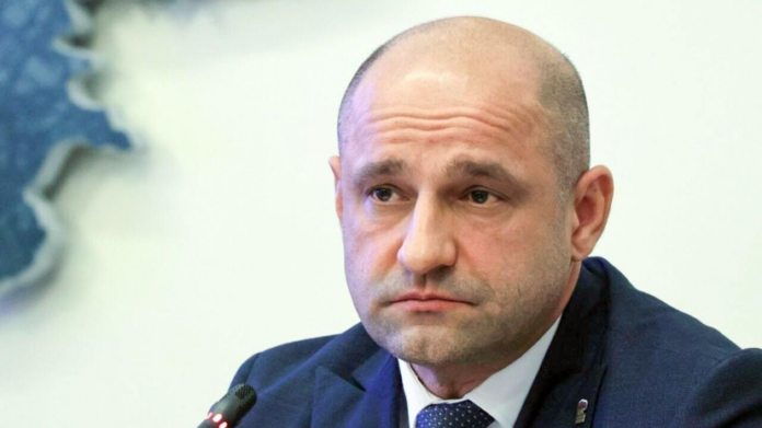 5a1e8561-588b-4144-93b2-3b1a3df970bb-680a759e