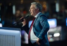 a182b701-4b97-4c25-b0ed-4639f3bec561-68038d04