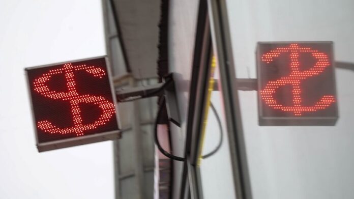 czentrobank zafiksiroval kurs dollara na minimume s leta 2024 goda-todey-ru-174053593000-0