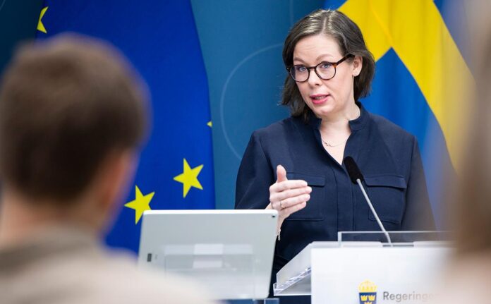 da122b20-06ff-4fbb-978f-50f166b54324-6807f385