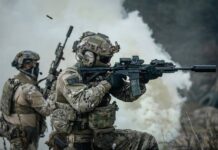 Кровавая расправа в воинской части шокировала общественность ec673aea-e59a-48a5-9b01-ac45a12764aa-67f911b0