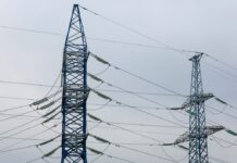 Неожиданный инцидент с боеприпасами обесточил сотни домов в Липецкой области efc99405-3ee6-4dd7-86dc-00eaae04589b-67f314e5