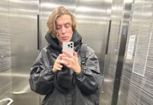 Российский комик делится опытом адаптации за рубежом fefc9dcd-b9c3-40a8-b11f-31cde2e82f11-67f3f2ba