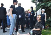 Губин выступил в поддержку фанатов Шатунова gubin vystupil v podderzhku fanatov shatunova-todey-ru-174044751100-0