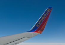 Пассажирский самолёт успешно избежал столкновения с бизнесджетом в Чикаго passazhirskij samolyot uspeshno izbezhal stolknoveniya s biznesdzhetom v chikago-todey-ru-174053572300-0