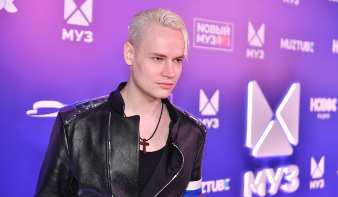 SHAMAN'a засняли с известным мужчиной. И вот кто это