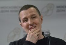 В КВН удивили новым подходом к ведущему Игорю Вернику v kvn udivili novym podhodom k vedushhemu igoryu verniku-todey-ru-174050711700-0