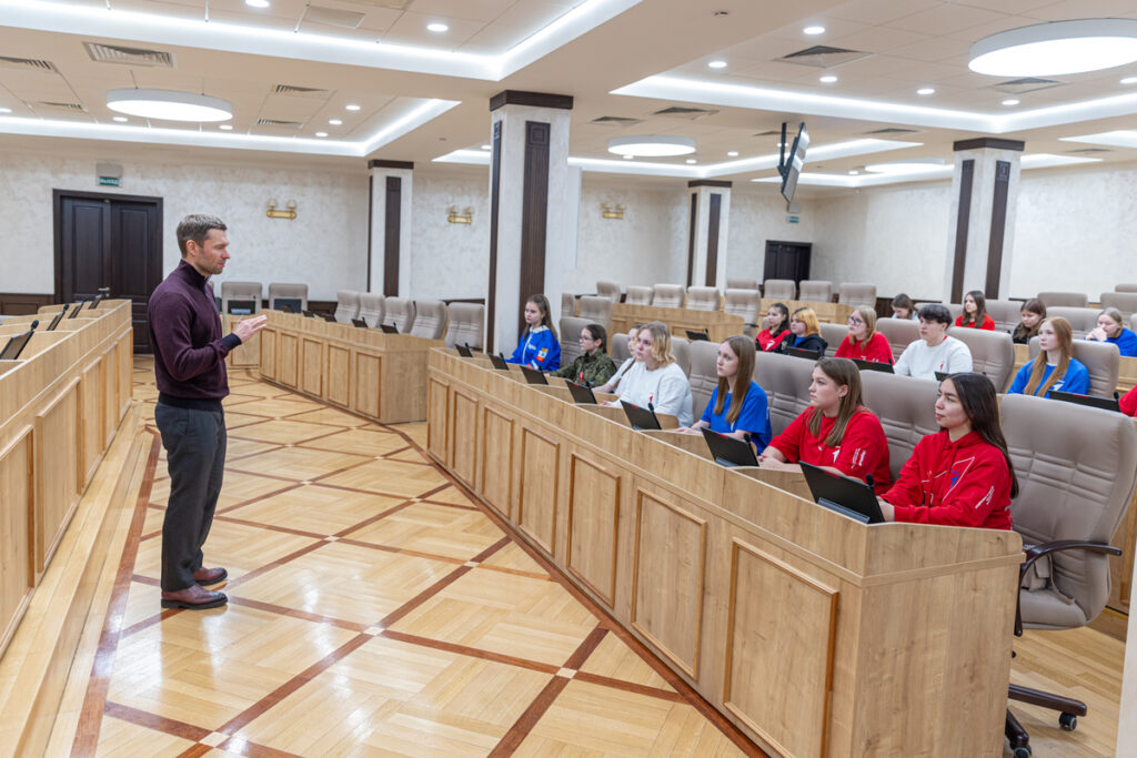 Волонтерский Центр Алексея Вихарева: новая эра добрых дел