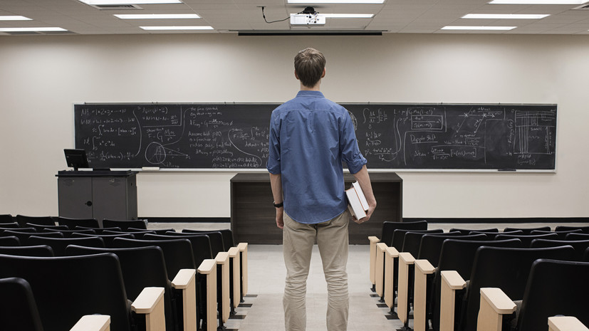 Юрист Русяев: достигшие 18 лет не всегда могут обеспечить себя самостоятельно