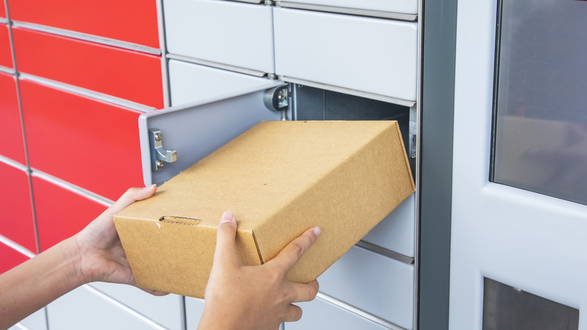 В Москве в подъездах новых домов установили 63 постамата за два года