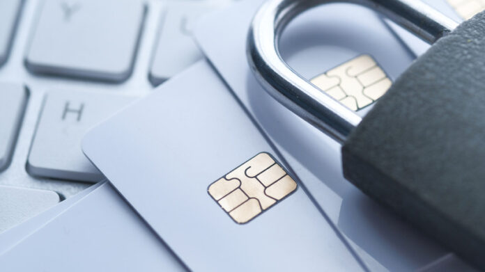 advokat krasnov rekomenduet sohranyat bditelnost pri podozritelnyh operacziyah s kartami-todey-ru-174163899100-0