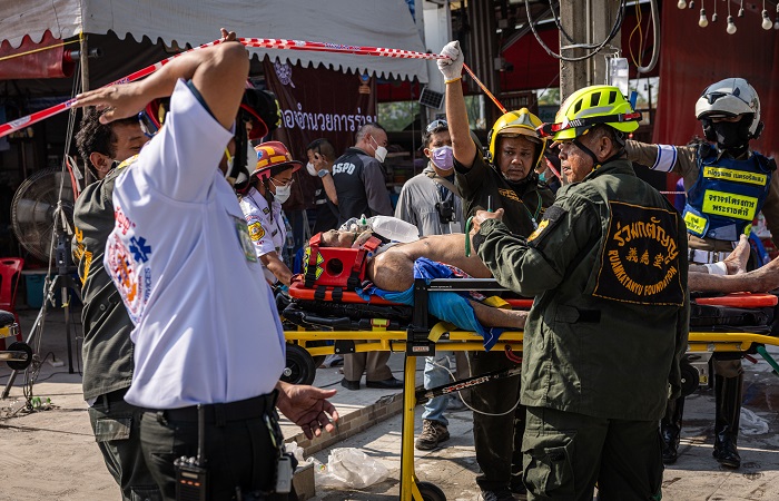 Число жертв землетрясения в Мьянме превысило 690 человек