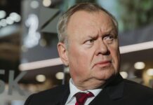 Андрей Костин о перспективах ВТБ и переходе России Китая БРИКС на альтернативы SWIFT andrej kostin o perspektivah vtb i perehode rossii kitaya briks na alternativy -todey-ru-174239824000-0