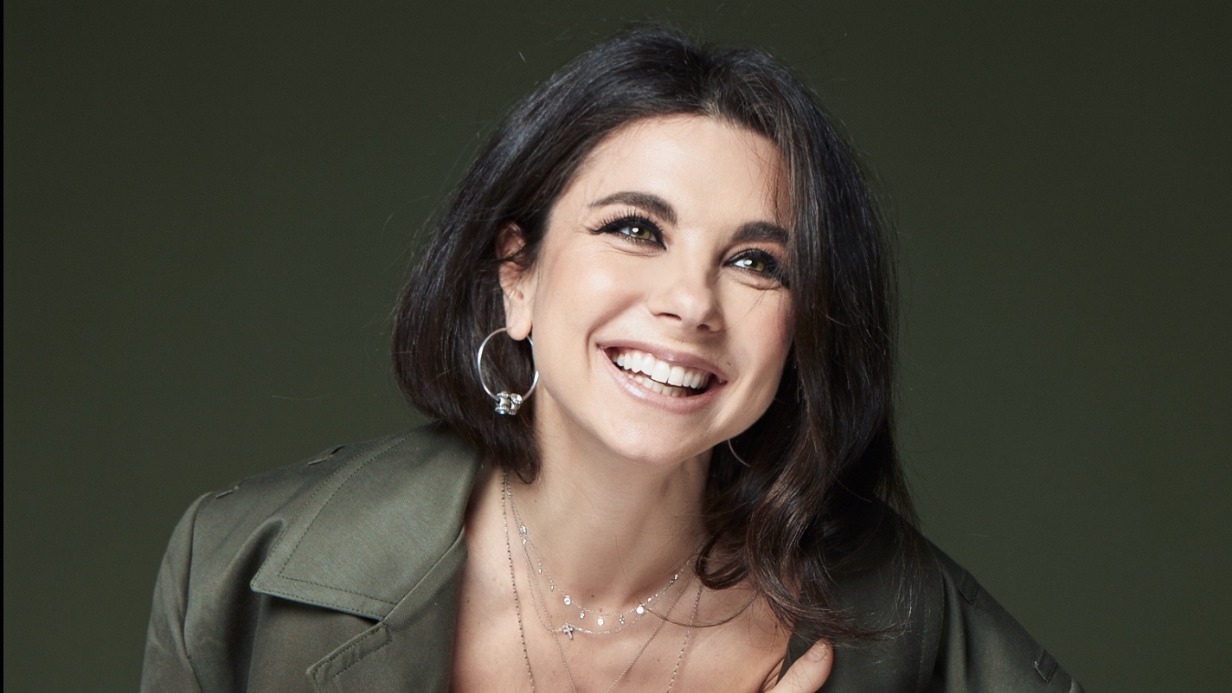 Певица Анна Плетнева