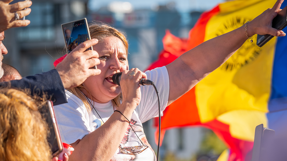 Лидер партии «S.O.S. Румыния» написала письмо Путину, в котором осудила НАТО и ЕС