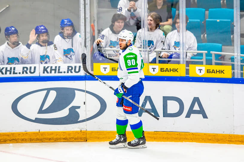 Джош Ливо из Канады покоряет КХЛ с новым снайперским рекордом-0