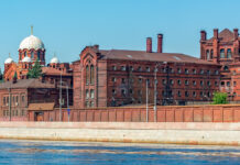 Исторические здания комплекса «Кресты» получили охранный статус KrestyBuildingformerFamousPrisonInSaintPetersburgRussia