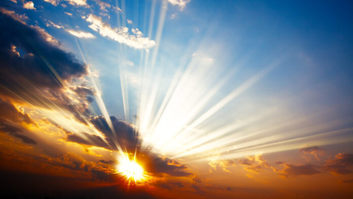 SunsetWithSunRays