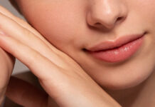 Людмила Сухорукова раскрыла секрет молодости кожи с помощью кресс-салата Close-upPhotoOfABeautifulYoungWomansFaceWithFresh