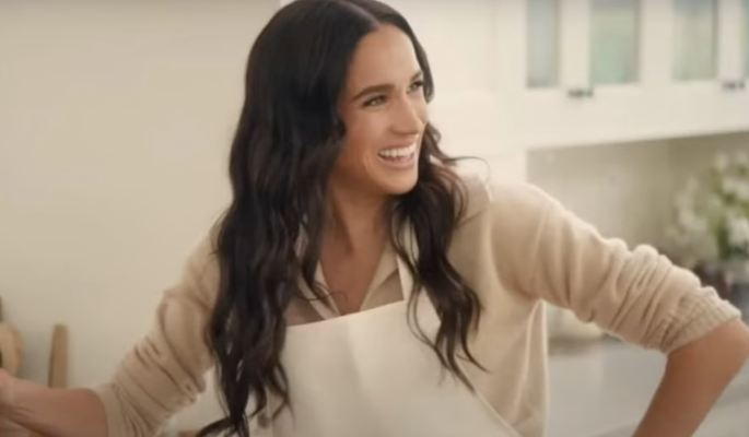 Меган Маркл опозорилась на публике, пытаясь стать ближе к королевской семье