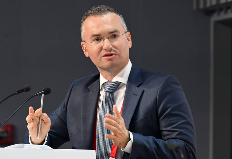 Минфин России формирует условия возврата иностранных компаний по инициативе Владимира Путина-0