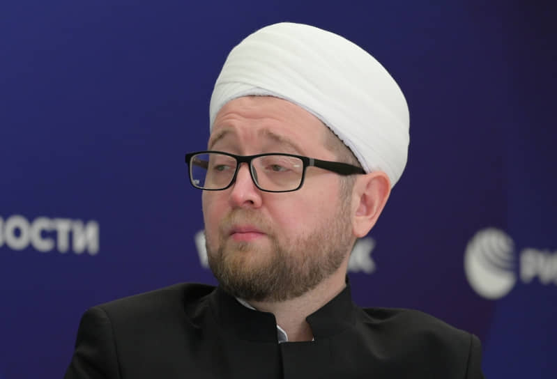 Муфтий Ильдар Аляутдинов назвал фейком скандал вокруг Sigma Boy на Шатре Рамадана в Москве-0