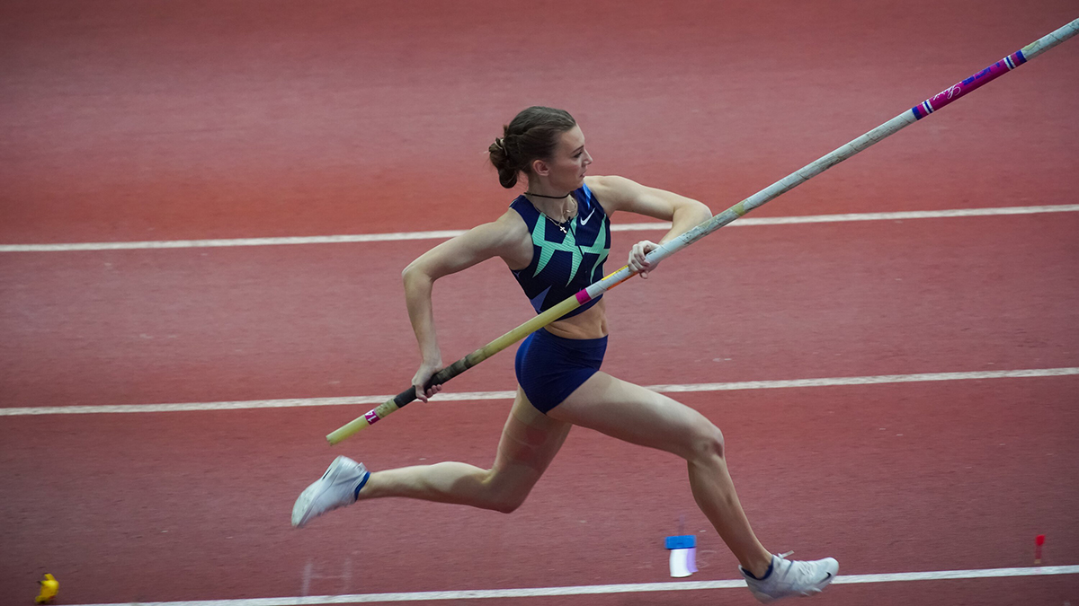 World Athletics продлила отстранение российских атлетов от мировых турниров