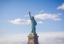 rafael glyuksmann trebuet vernut franczii statuyu svobody na fone krizisa ssha i rossii-todey-ru-174216412000-0