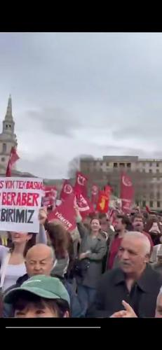 Эрдоган: оппозиция четыре дня занимается в Турции «уличным террором»