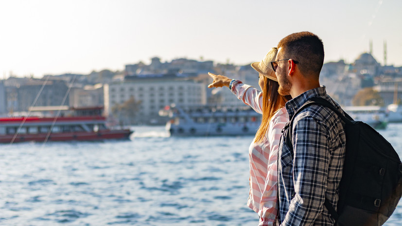 В РСТ заявили, что российские туристы продолжают активно ездить в Турцию