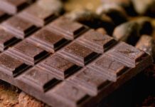 Тёмный шоколад — секрет здоровья и радости в зрелом возрасте tyomnyj shokolad sekret zdorovya i radosti v zrelom vozraste-todey-ru-174163243400-0