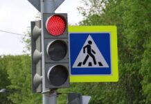 Во Владивостоке модернизируют светофорные системы на трёх перекрёстках — что изменится для водителей vo vladivostoke moderniziruyut svetofornye sistemy na tryoh perekryostkah chto izmenitsya dlya voditelej-todey-ru-174120136700-0