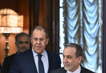 Аббас Арагчи Путин и Лавров - Прогресс в ядерном диалоге Ирана и США abbas aragchi putin i lavrov progress v yadernom dialoge irana i ssha-todey-ru-174498873400-0