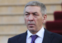 Абдусамад Гамидов и Шамиль Кадиев осуждены за коррупцию в Дагестане Врио премьер-министра Дагестана Абдусамад Гамидов