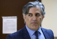 Адвокаты Эльман Пашаев и Александр Бенхин успешно завершили дело Михаила Ефремова advokaty elman pashaev i aleksandr benhin uspeshno zavershili delo mihaila efremova-todey-ru-174430106000-0