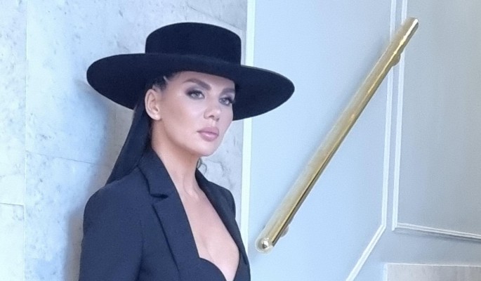 Переставшая горевать Анна Седокова призналась в чувствах любимому мужчине