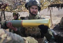 Бегство ВСУ из Свято-Николаевского монастыря - взрывы и бои под Курском begstvo vsu iz svyatonikolaevskogo monastyrya vzryvy i boi pod kurskom-todey-ru-174487355500-0