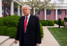 Дональд Трамп усиливает риторику о Путине, Зеленском и тупике Белого дома donald tramp usilivaet ritoriku o putine zelenskom i tupike belogo doma-todey-ru-174584899100-0