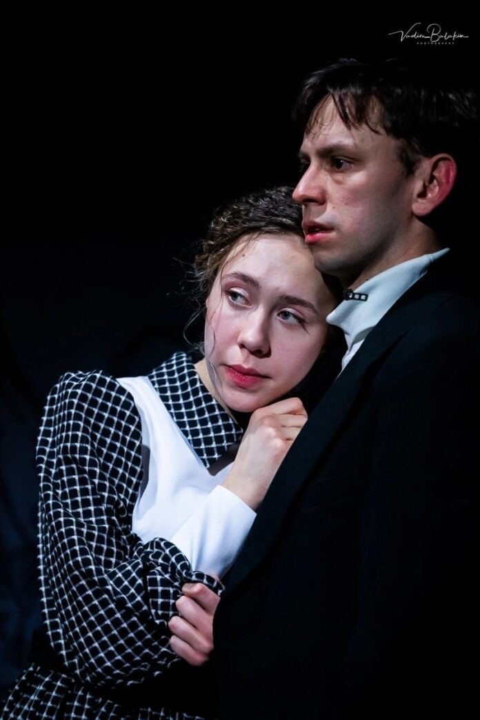 Екатерина Зелень о дебюте в Серовском театре драмы и спектакле Белые ночи с Софьей Беловой-0