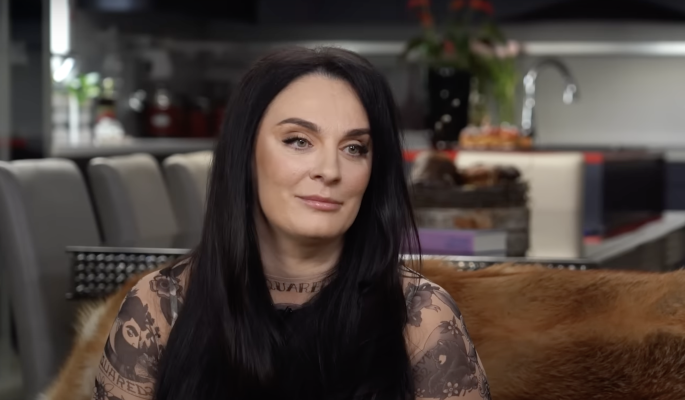 После трагедии на концерте Елена Ваенга ужесточила меры безопасности