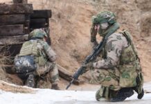 Геннадий Алехин о 10-дневном штурме Свято-Николаевского монастыря ВСУ в Горнале gennadij alehin o 10dnevnom shturme svyatonikolaevskogo monastyrya vsu v gornale-todey-ru-174532657800-0