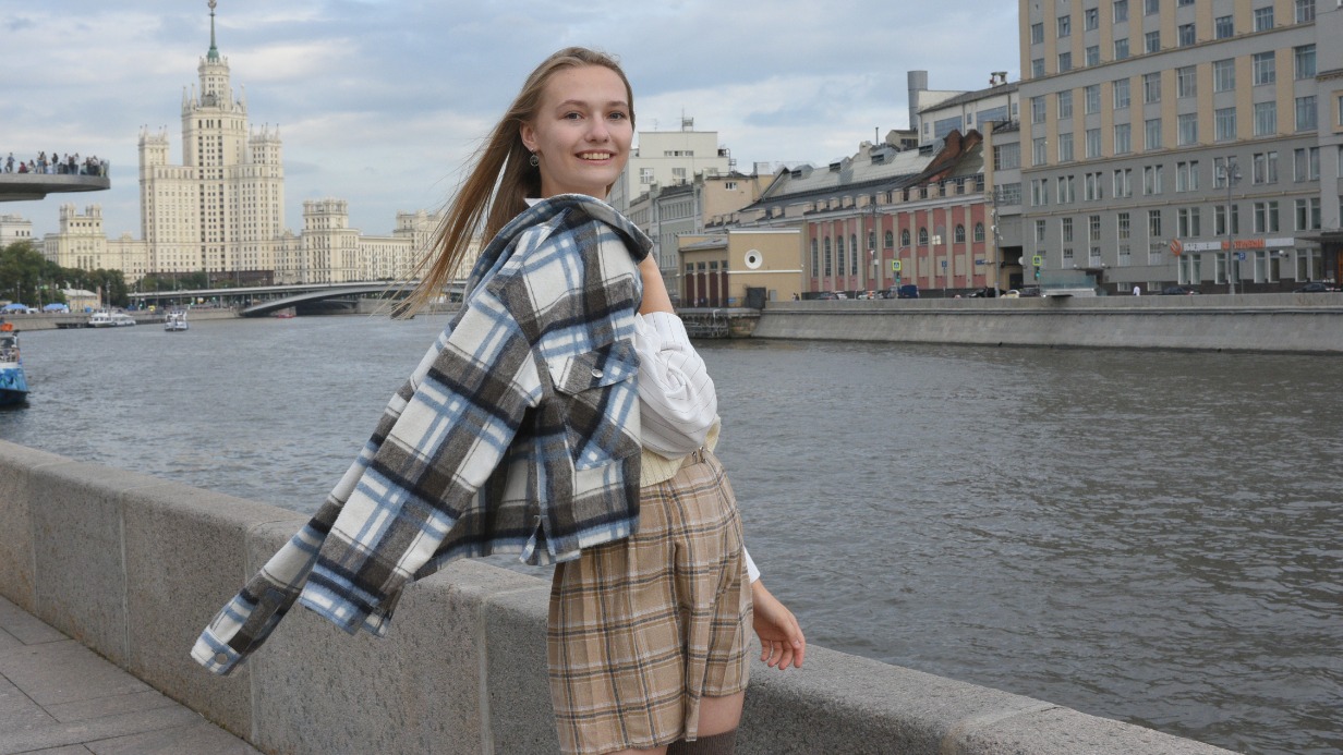 Москвичка Маргарита Петухова рада необыкновенно теплой погоде, пришедшей после апрельских холодов