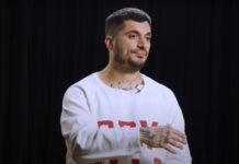 Марк Яровный и Ева Карицкая поддерживают память о Паше Технике mark yarovnyj i eva kariczkaya podderzhivayut pamyat o pashe tehnike-todey-ru-174383872400-0