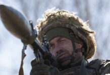 Мирошник сообщает об атаке ВСУ на Кременную и Донецк в пасхальное перемирие miroshnik soobshhaet ob atake vsu na kremennuyu i doneczk v pashalnoe peremirie-todey-ru-174513386600-0