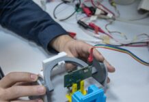 НИУ МИЭТ создал неинвазивный глюкометр — прорыв в лечении диабета niu miet sozdal neinvazivnyj glyukometr proryv v lechenii diabeta-todey-ru-174558831000-0