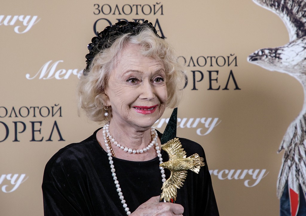 Светлана Немоляева